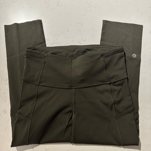 LULULEMON CROP LEGGING - Picture 1 of 4